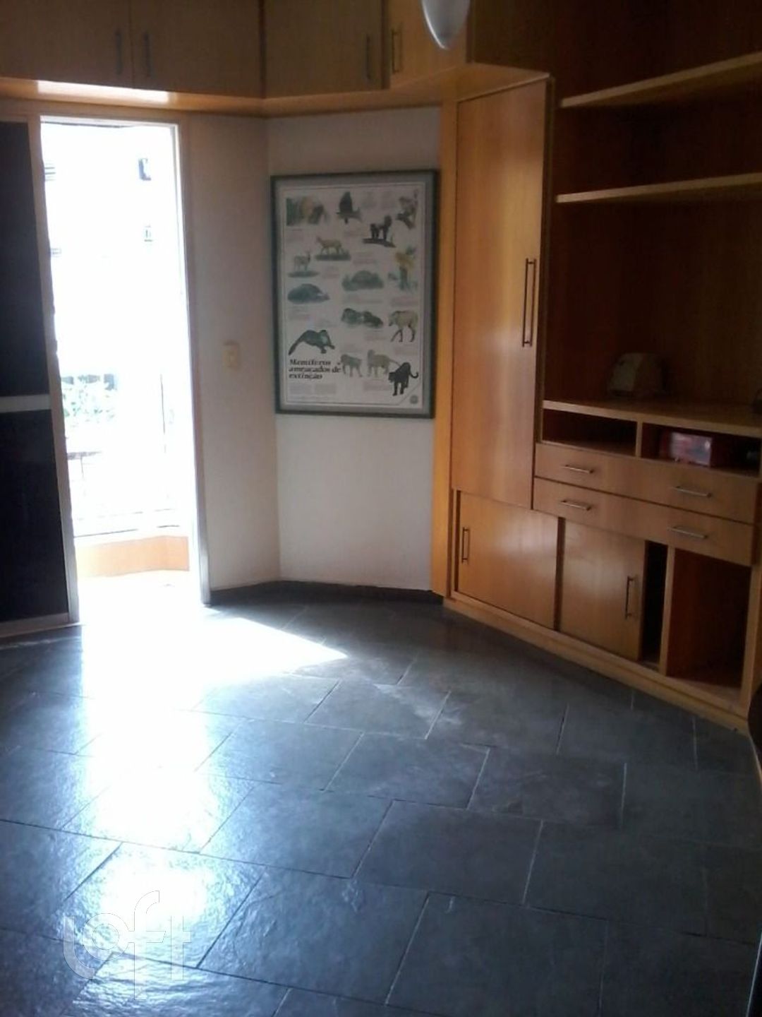 Apartamento à venda com 3 quartos, 91m² - Foto 2