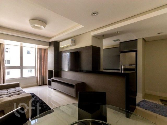 Apartamento com 66m², 2 dormitórios, 1 suíte, 2 vagas, Higienópolis em Porto Alegre