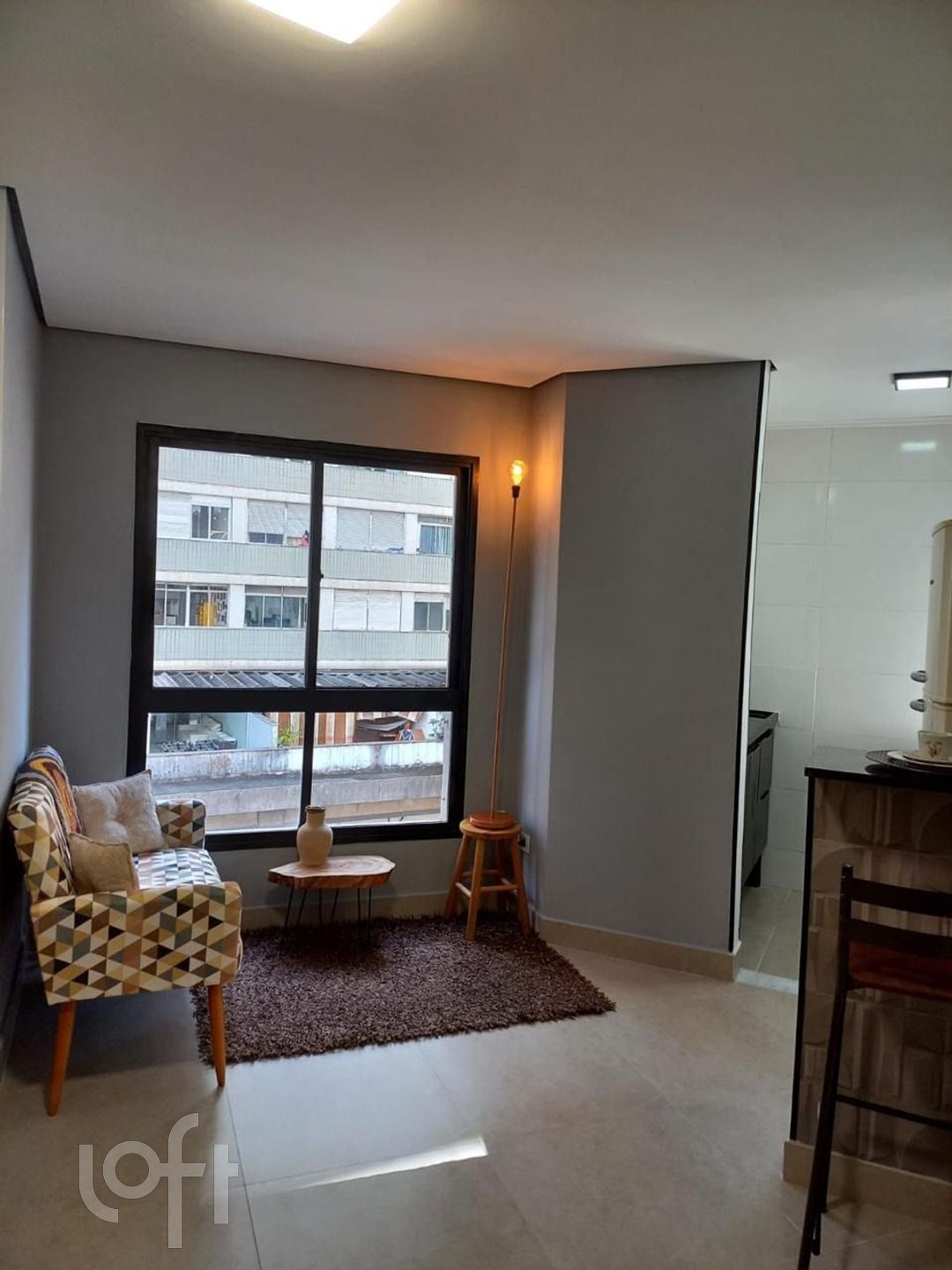 Apartamento à venda com 1 quarto, 34m² - Foto 1