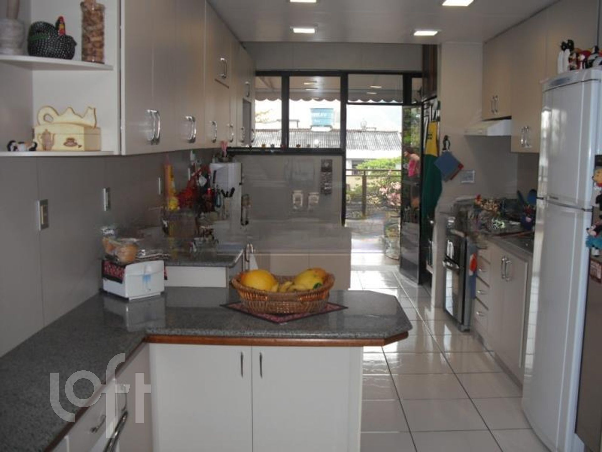 Apartamento à venda com 5 quartos, 400m² - Foto 30