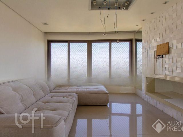 Apartamento com 86m², 2 dormitórios, 2 suítes, 2 vagas, Bela Vista em Porto Alegre