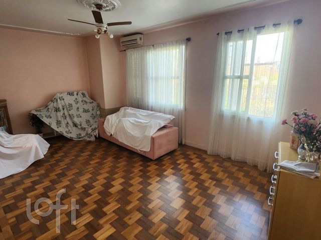 Apartamento com 110m², 3 dormitórios, Santa Cecília em Porto Alegre