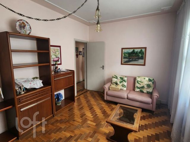 Apartamento com 110m², 3 dormitórios, Santa Cecília em Porto Alegre
