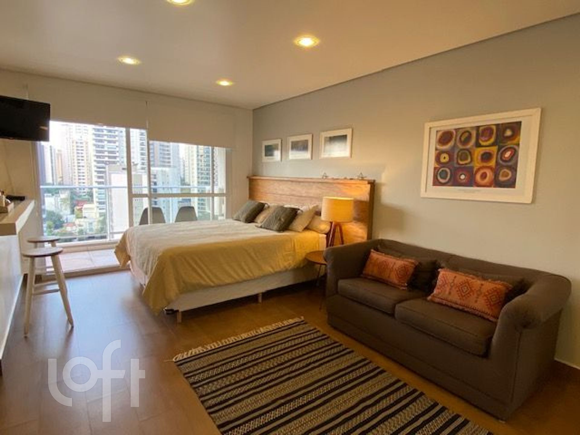 Apartamento à venda em Vila Nova Conceição com 37