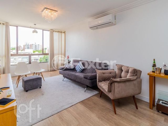 Apartamento com 78m², 2 dormitórios, 1 suíte, 2 vagas, Cristo Redentor em Porto Alegre