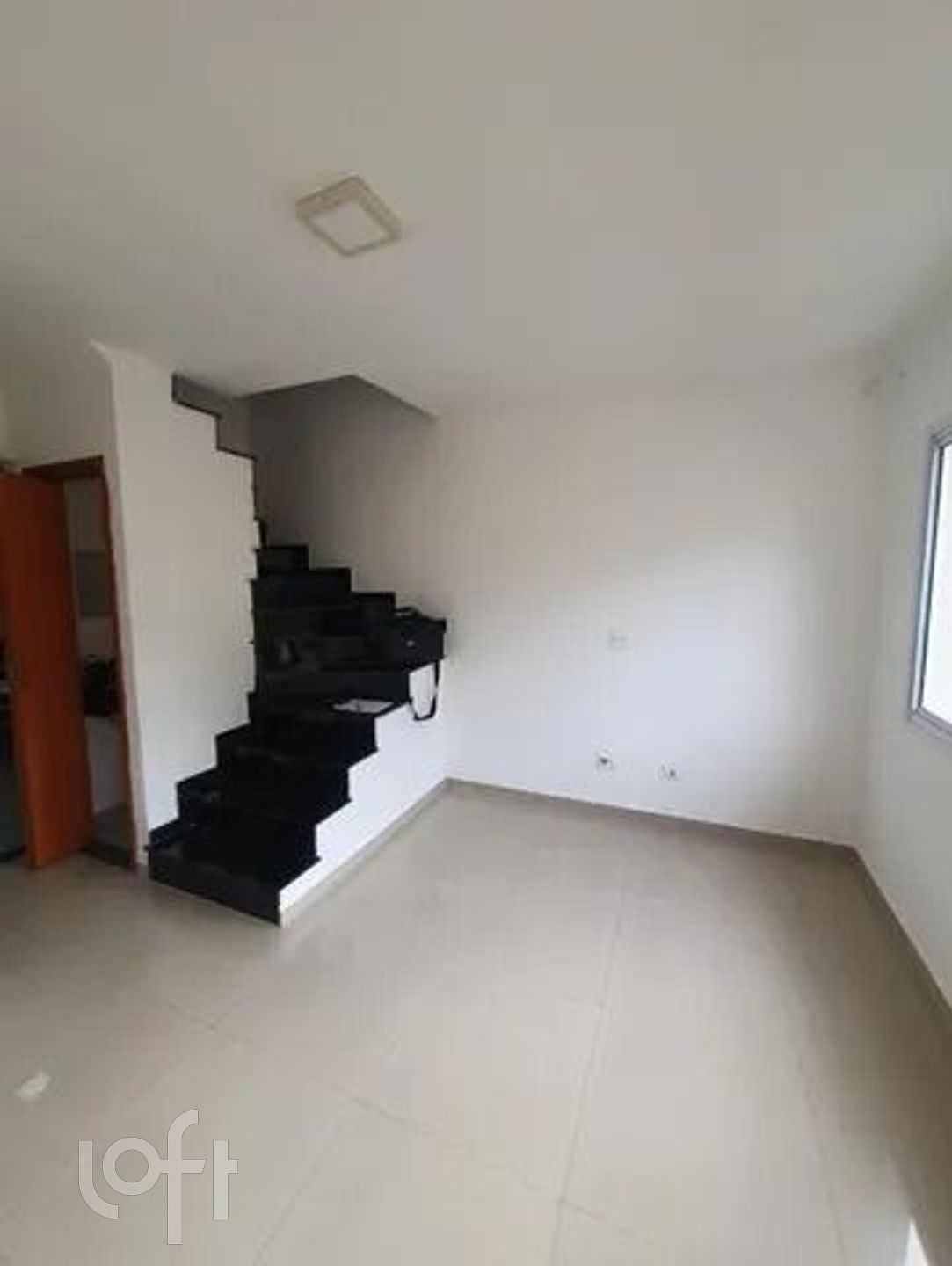 Casa de Condomínio à venda com 2 quartos, 56m² - Foto 1