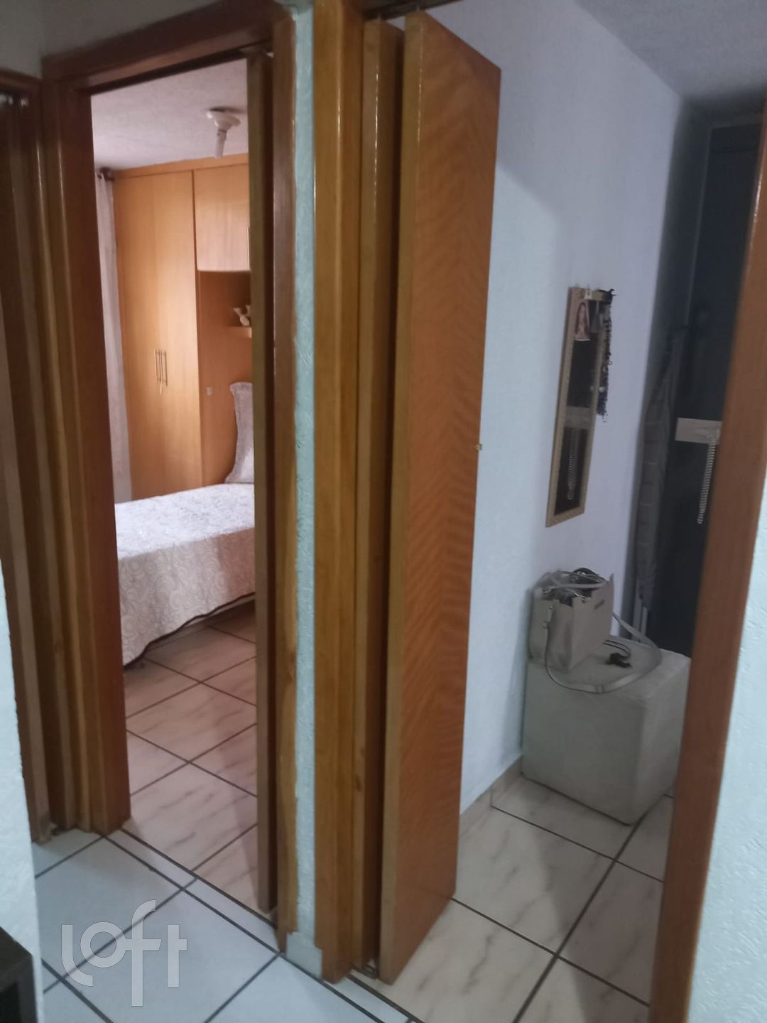 Apartamento à venda com 2 quartos, 49m² - Foto 2