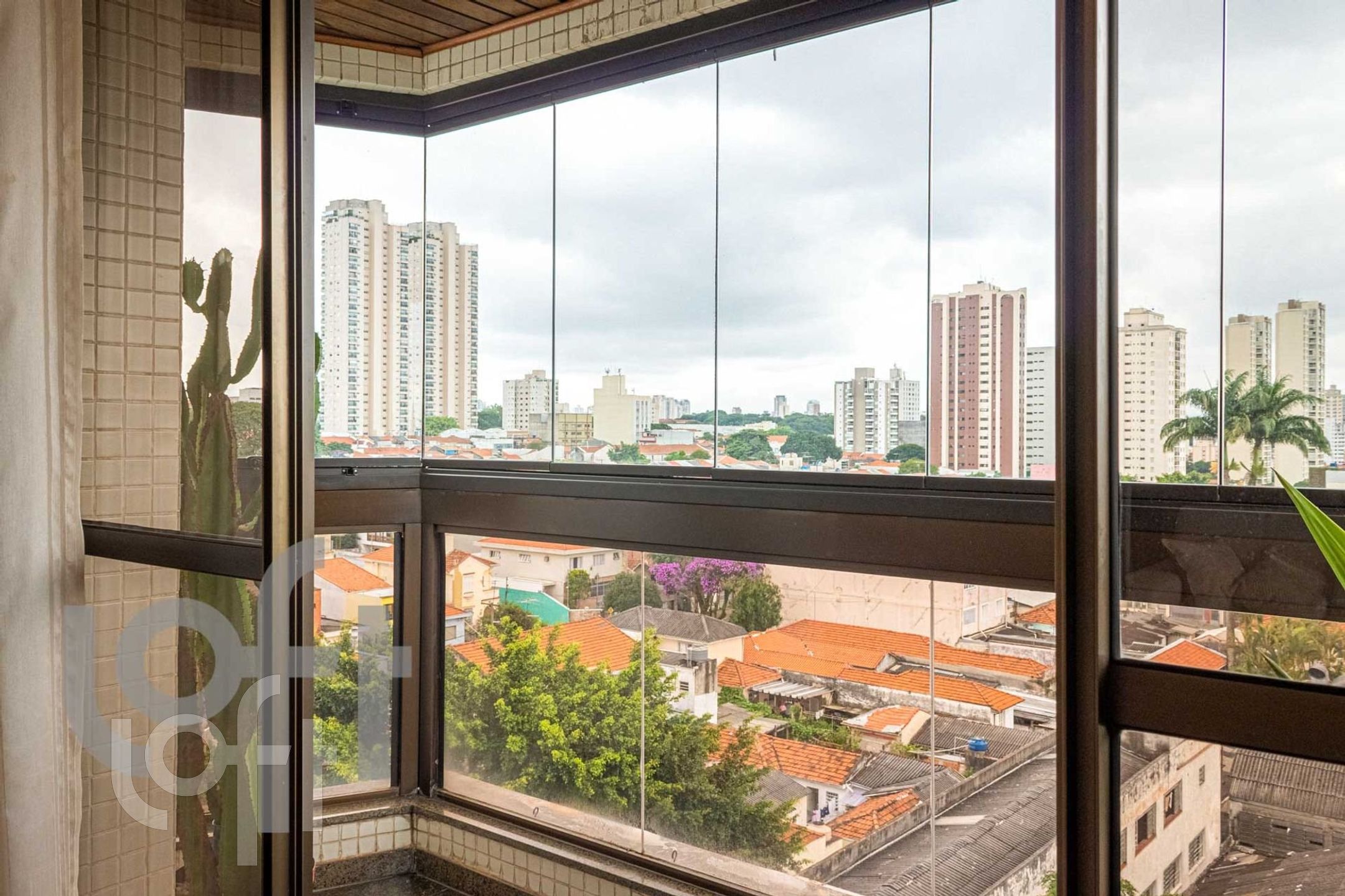 Apartamento à venda com 4 quartos, 200m² - Foto 35