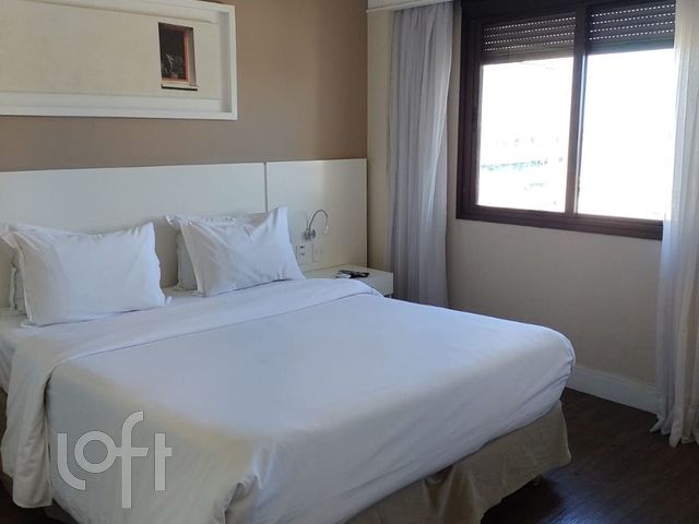 Apartamento com 35m², 1 dormitório, Praia de Belas em Porto Alegre