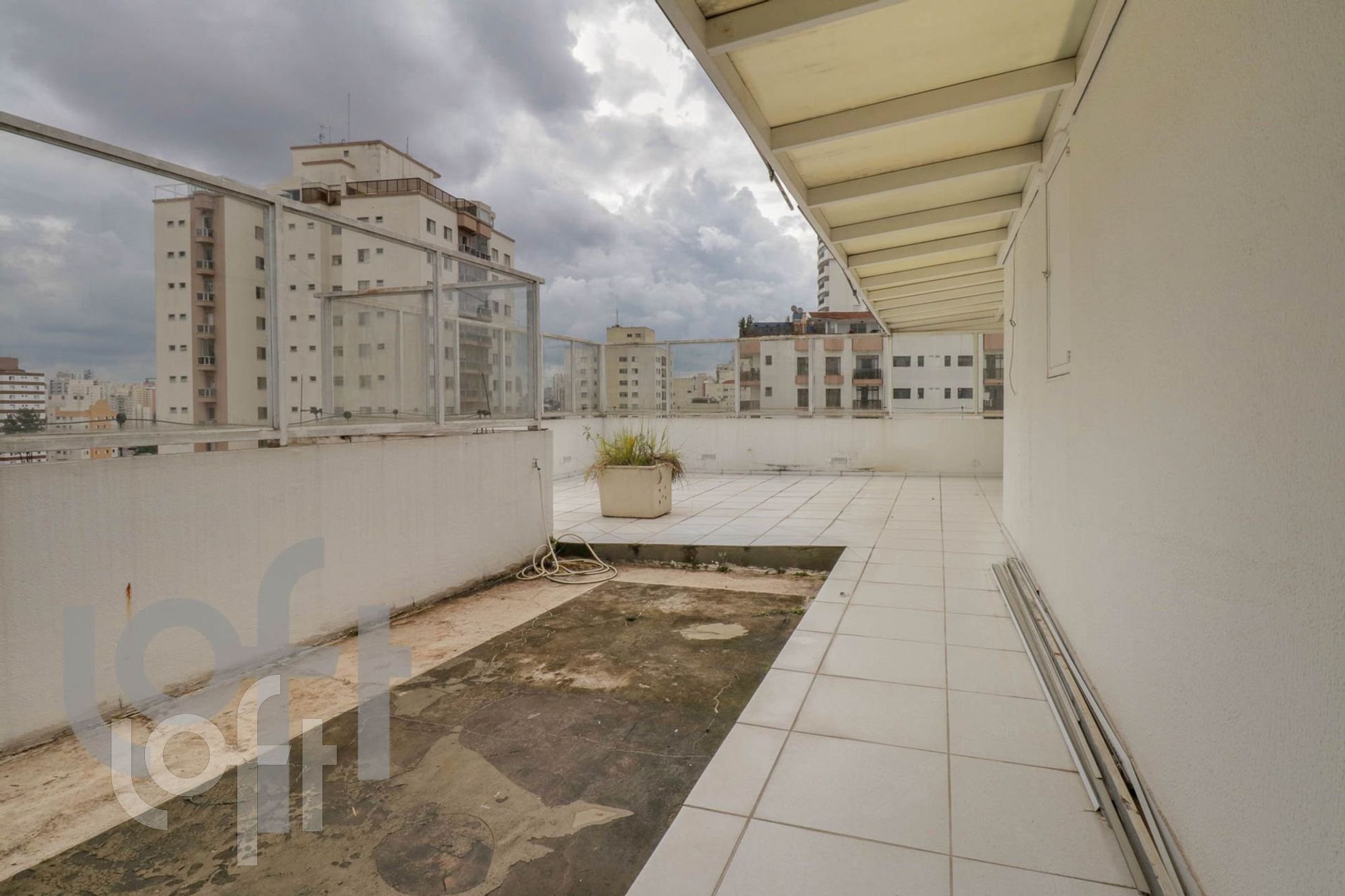 Apartamento à venda com 4 quartos, 297m² - Foto 23