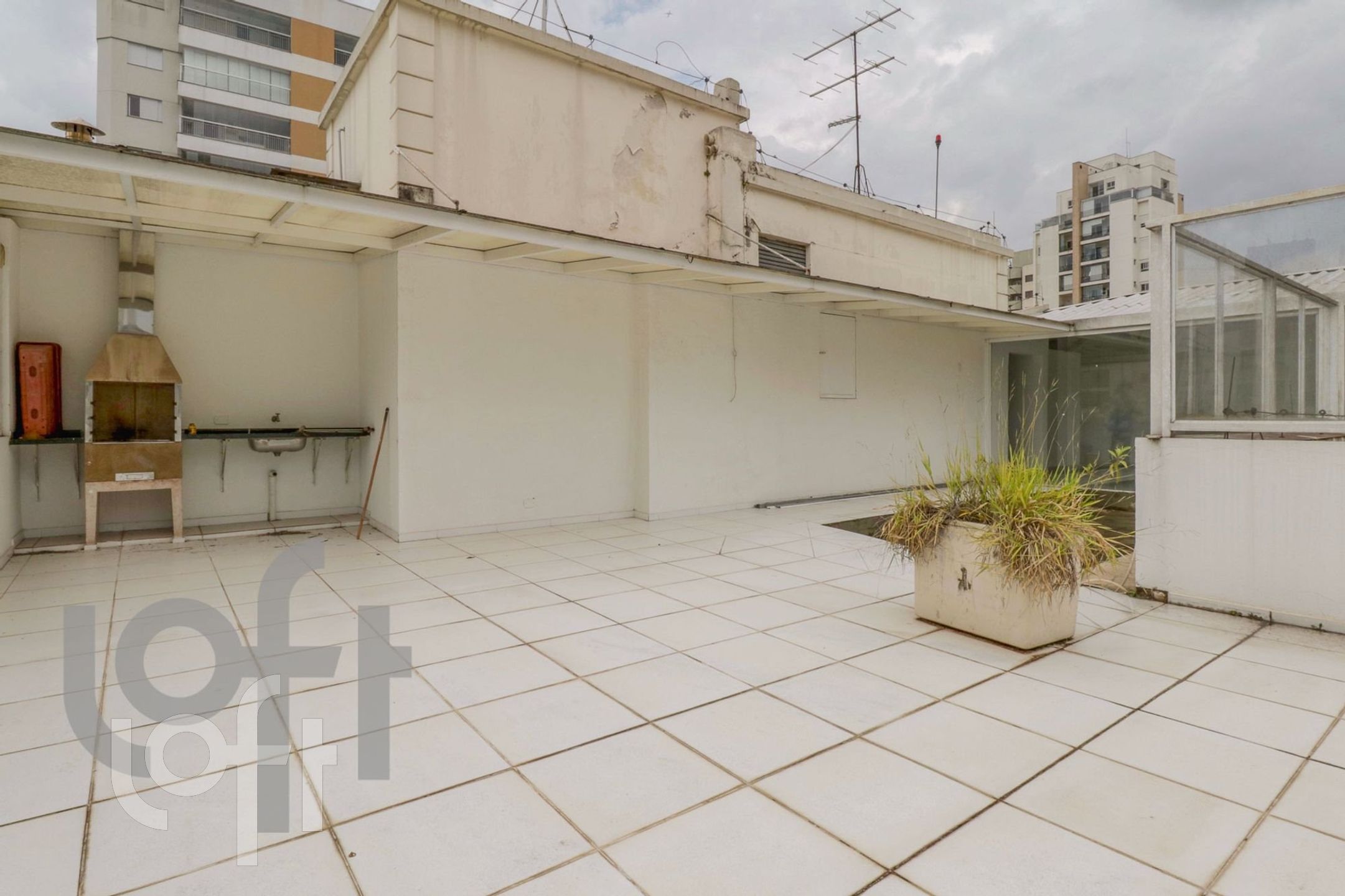 Apartamento à venda com 4 quartos, 297m² - Foto 24