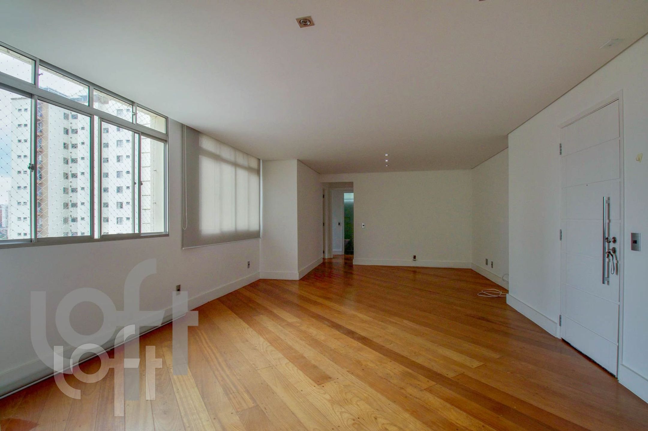 Apartamento à venda com 4 quartos, 297m² - Foto 15