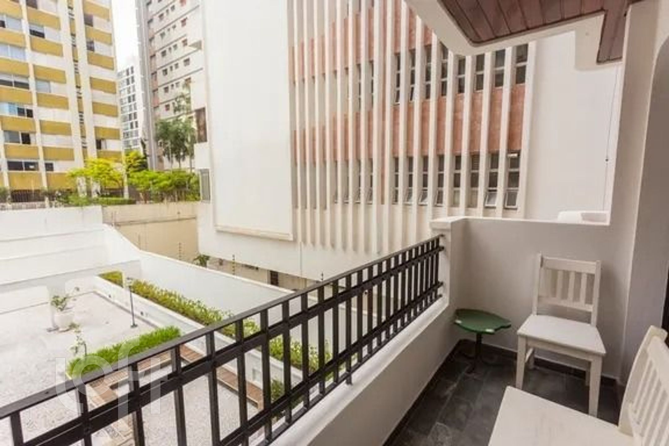 Apartamento à venda com 5 quartos, 380m² - Foto 4