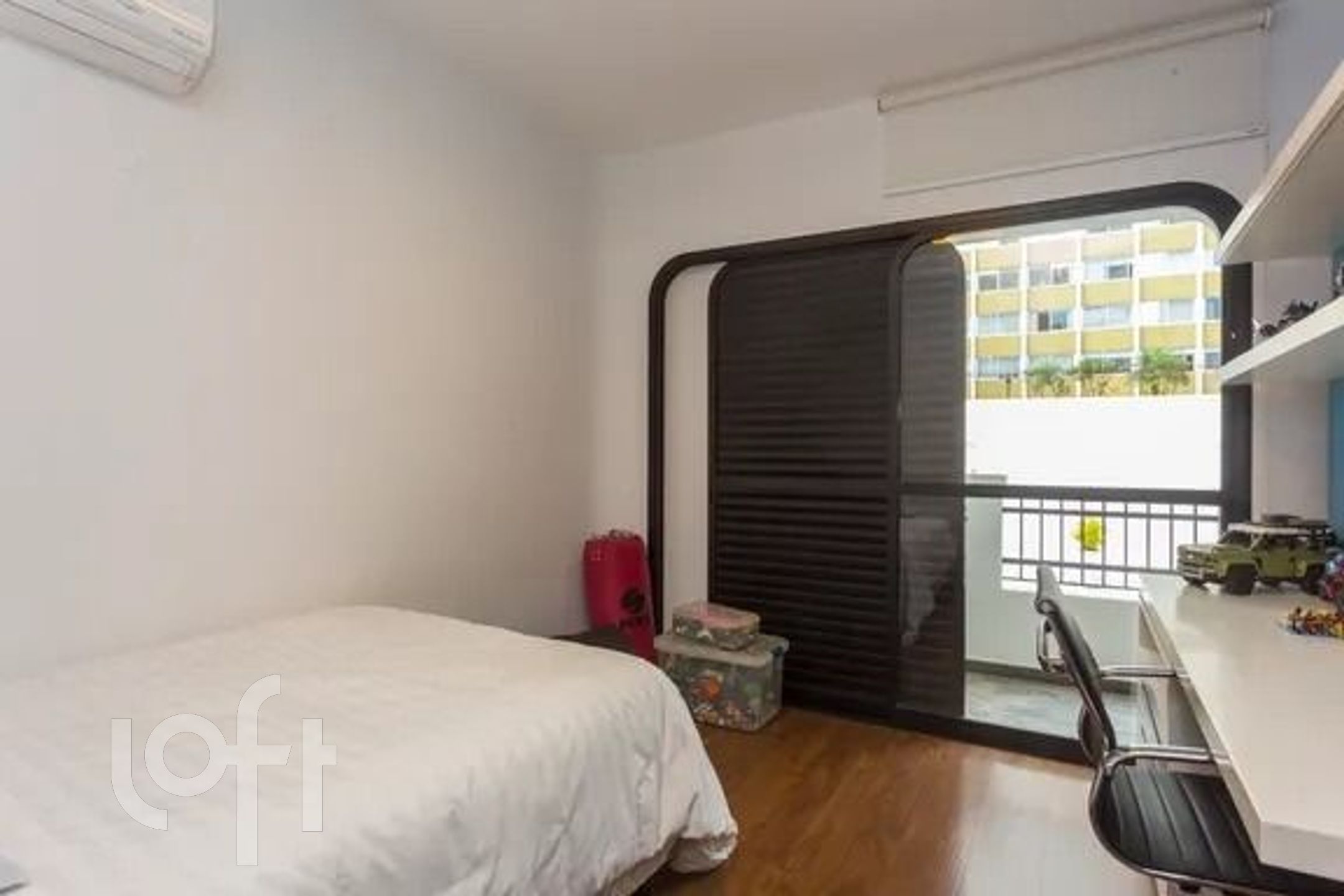 Apartamento à venda com 5 quartos, 380m² - Foto 7