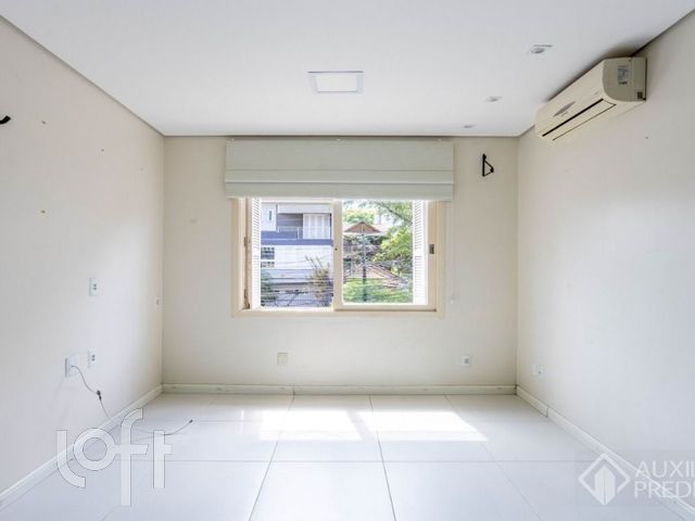 Apartamento com 42m², 1 dormitório, 1 vaga, Higienópolis em Porto Alegre