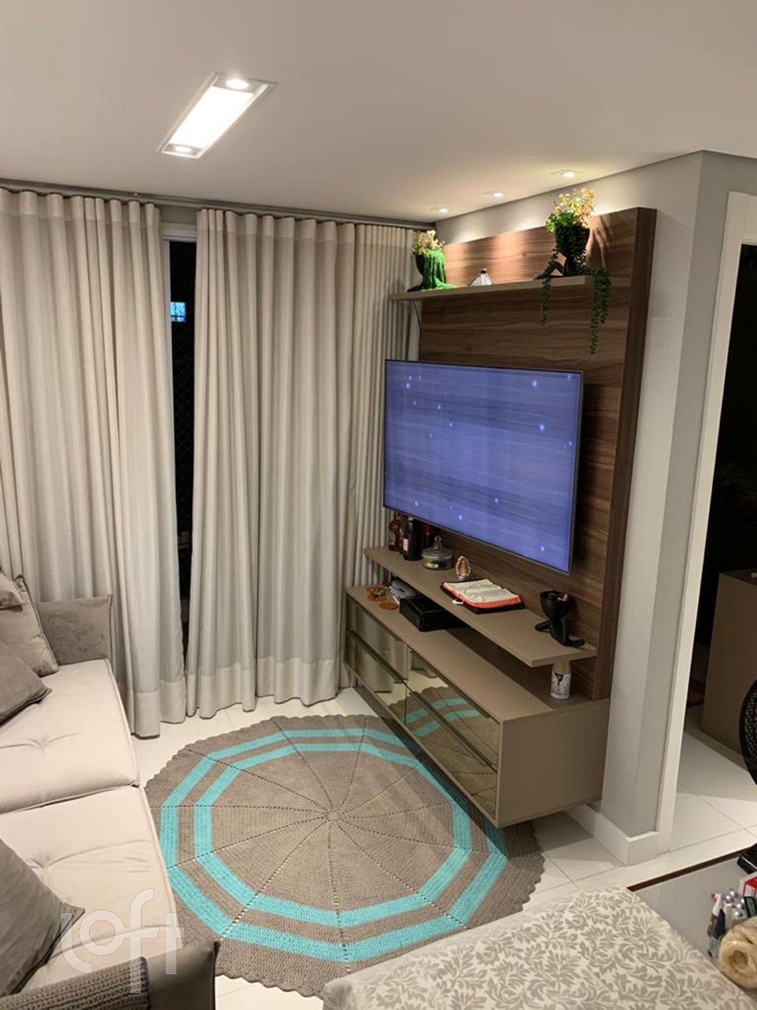 Apartamento à venda com 2 quartos, 47m² - Foto 1