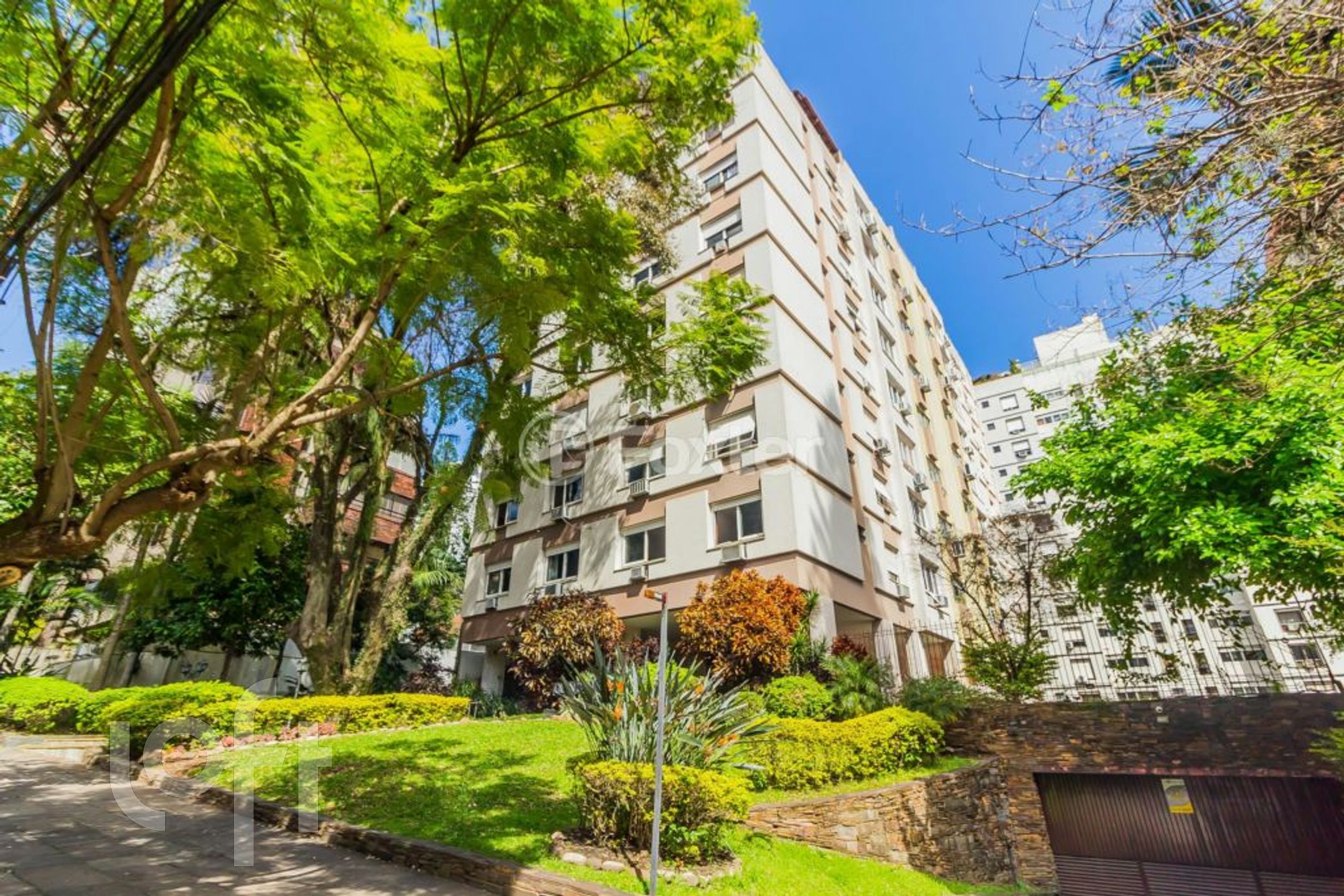 Apartamento com 110m², 3 dormitórios, 2 suítes, 1 vaga, Rio Branco em Porto Alegre