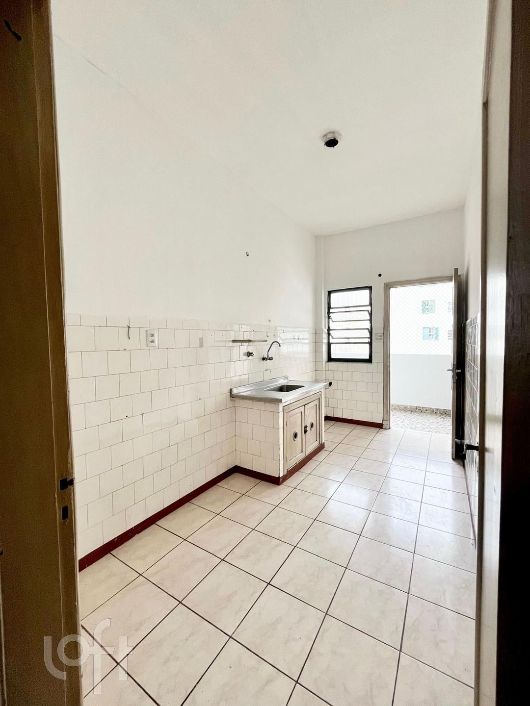 Apartamento à venda com 2 quartos, 133m² - Foto 3