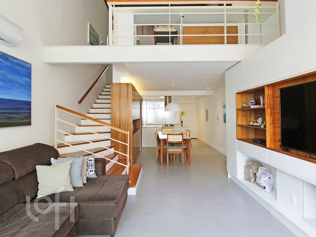 Apartamento com 108m², 2 dormitórios, 1 suíte, 2 vagas, Bela Vista em Porto Alegre