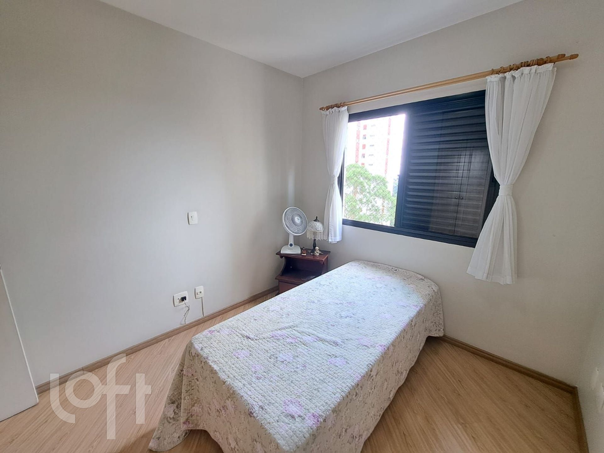 Imagem da propriedade PU12isq72 18
