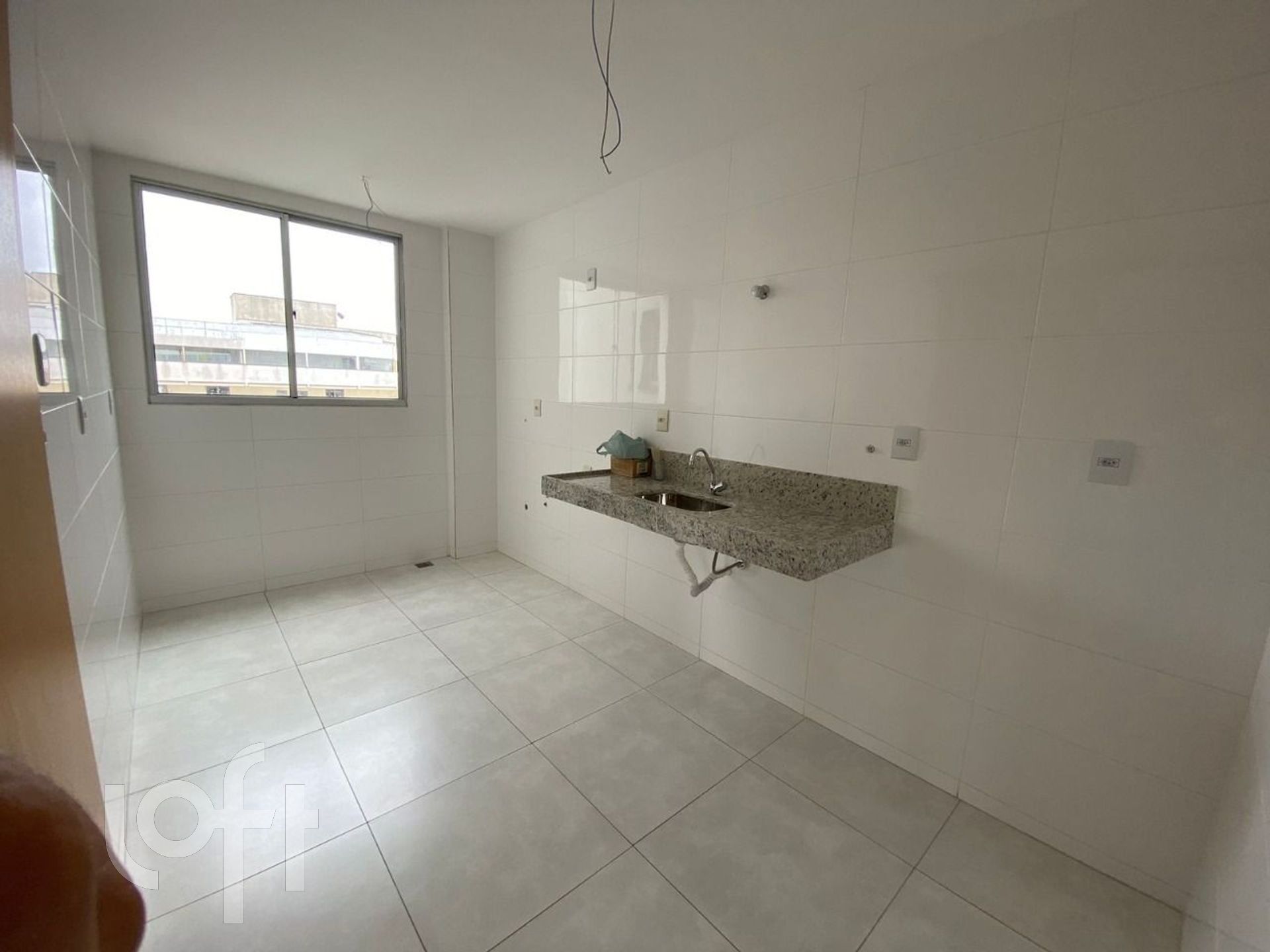 Apartamento à venda com 3 quartos, 171m² - Foto 7