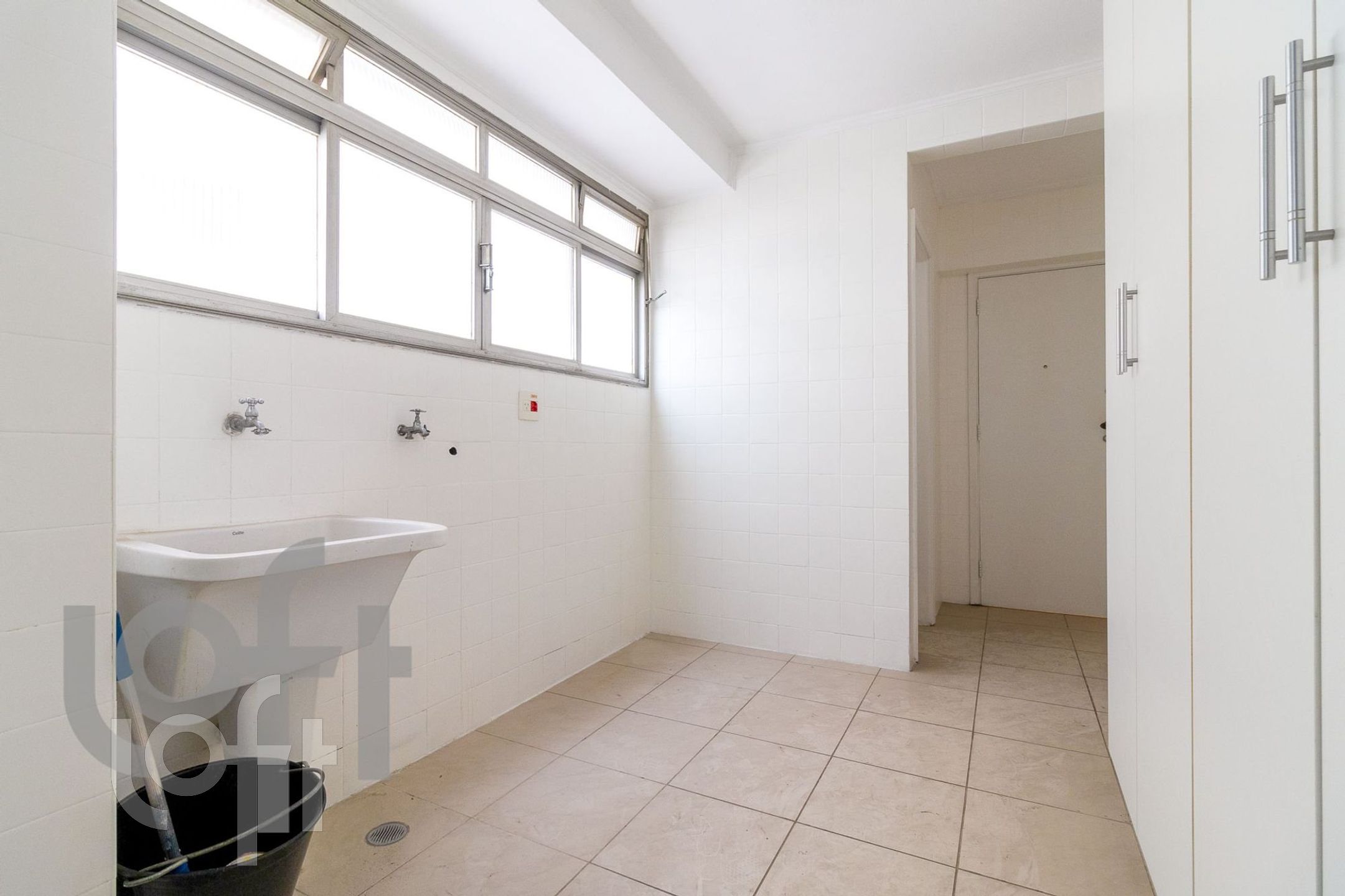 Apartamento à venda com 2 quartos, 138m² - Foto 35