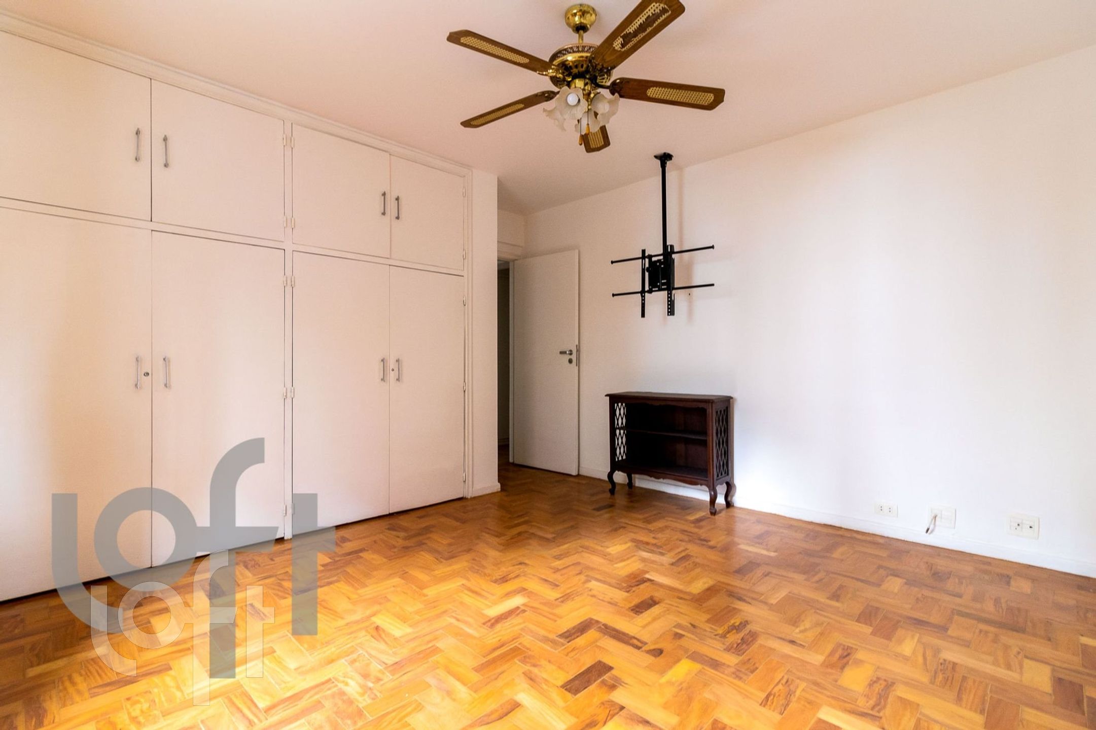 Apartamento à venda com 2 quartos, 138m² - Foto 3