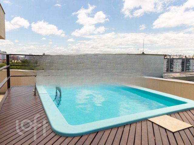 Apartamento com 79m², 2 dormitórios, 1 suíte, 1 vaga, Menino Deus em Porto Alegre