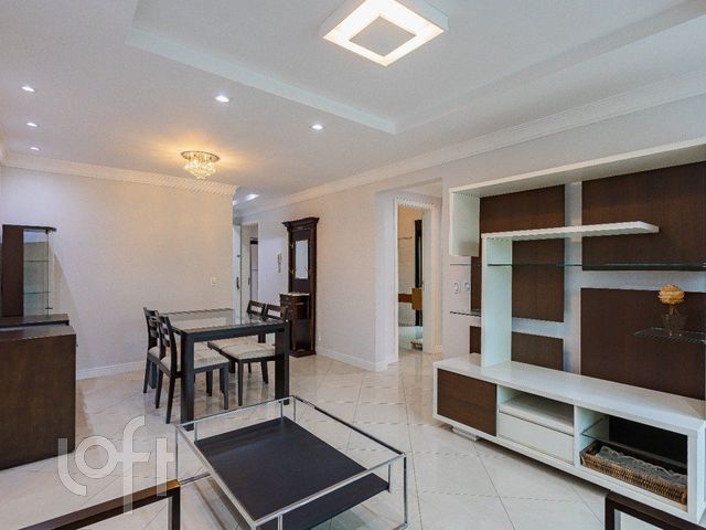 Apartamento com 79m², 2 dormitórios, 1 suíte, 1 vaga, Menino Deus em Porto Alegre