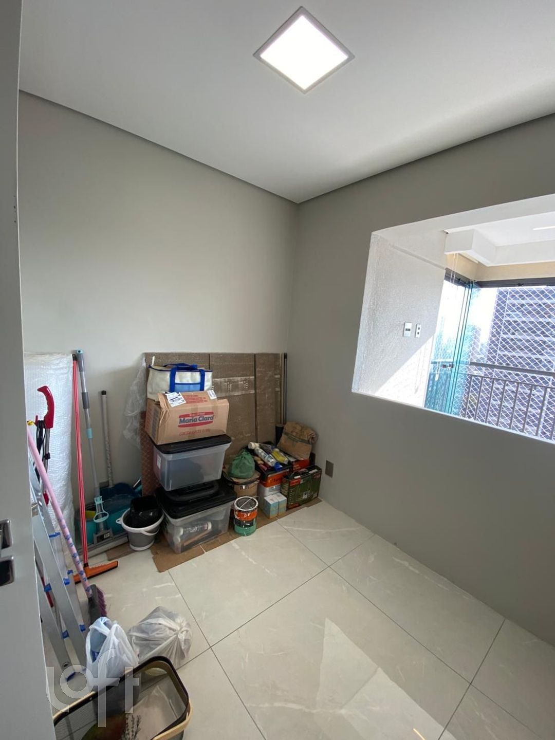 Apartamento à venda com 2 quartos, 64m² - Foto 10