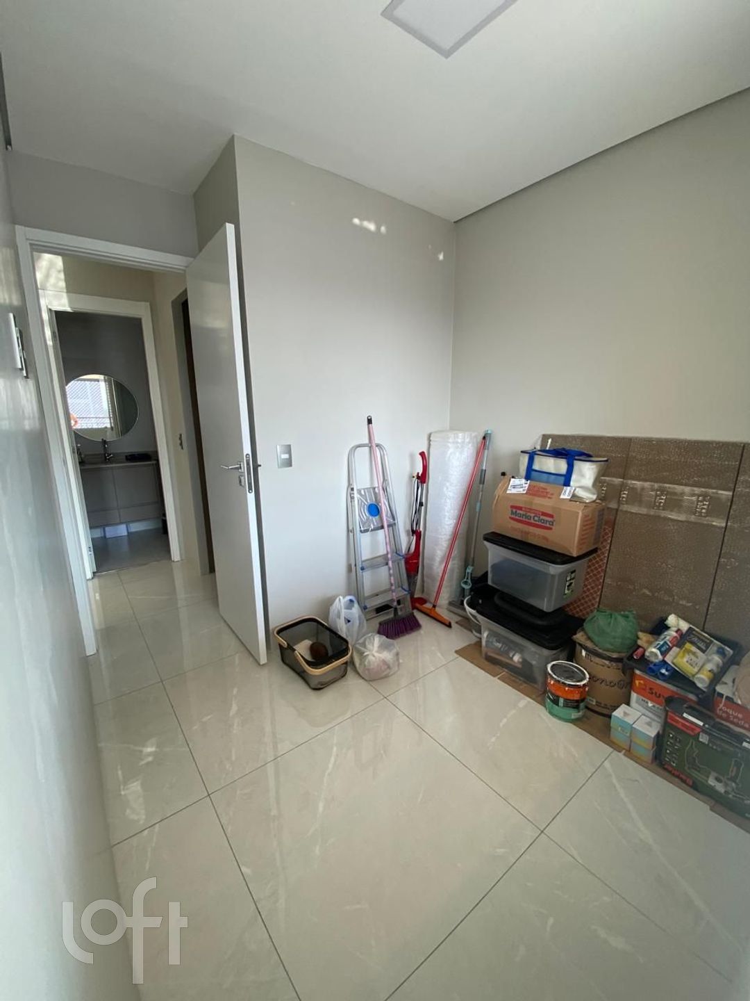 Apartamento à venda com 2 quartos, 64m² - Foto 9