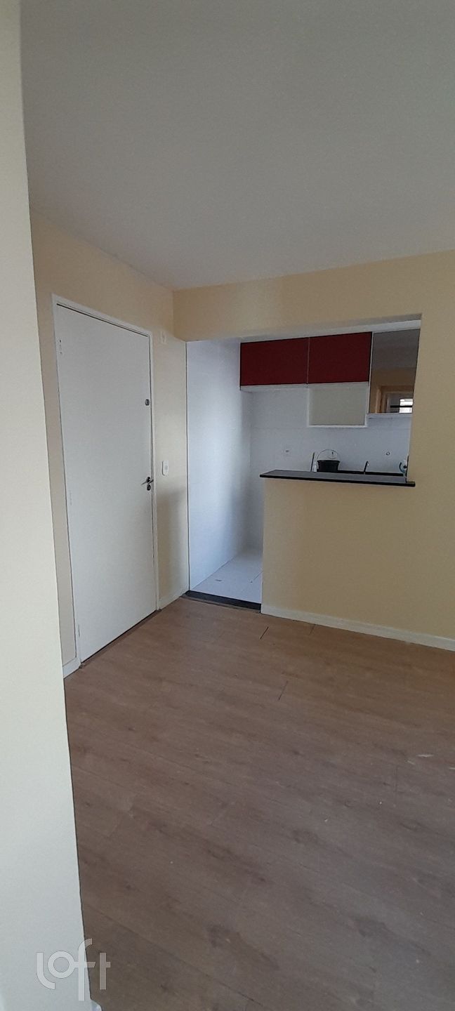 Apartamento à venda com 2 quartos, 41m² - Foto 2
