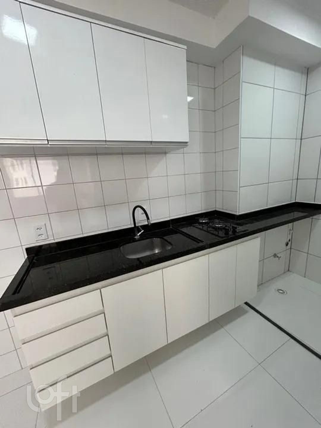 Apartamento à venda com 2 quartos, 34m² - Foto 1