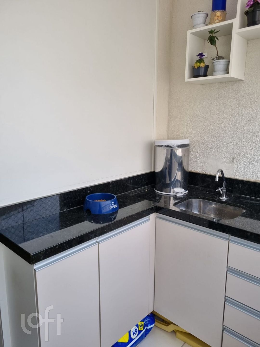 Apartamento à venda com 3 quartos, 75m² - Foto 7