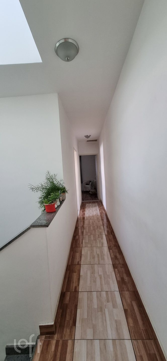 Casa à venda com 3 quartos, 160m² - Foto 9