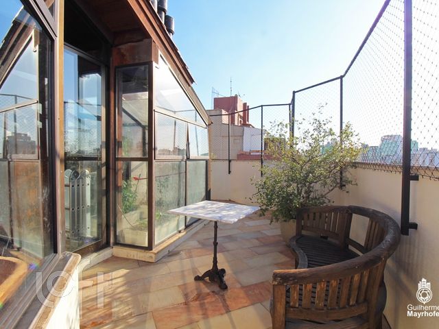 Apartamento com 385m², 3 dormitórios, 3 suítes, 4 vagas, Rio Branco em Porto Alegre