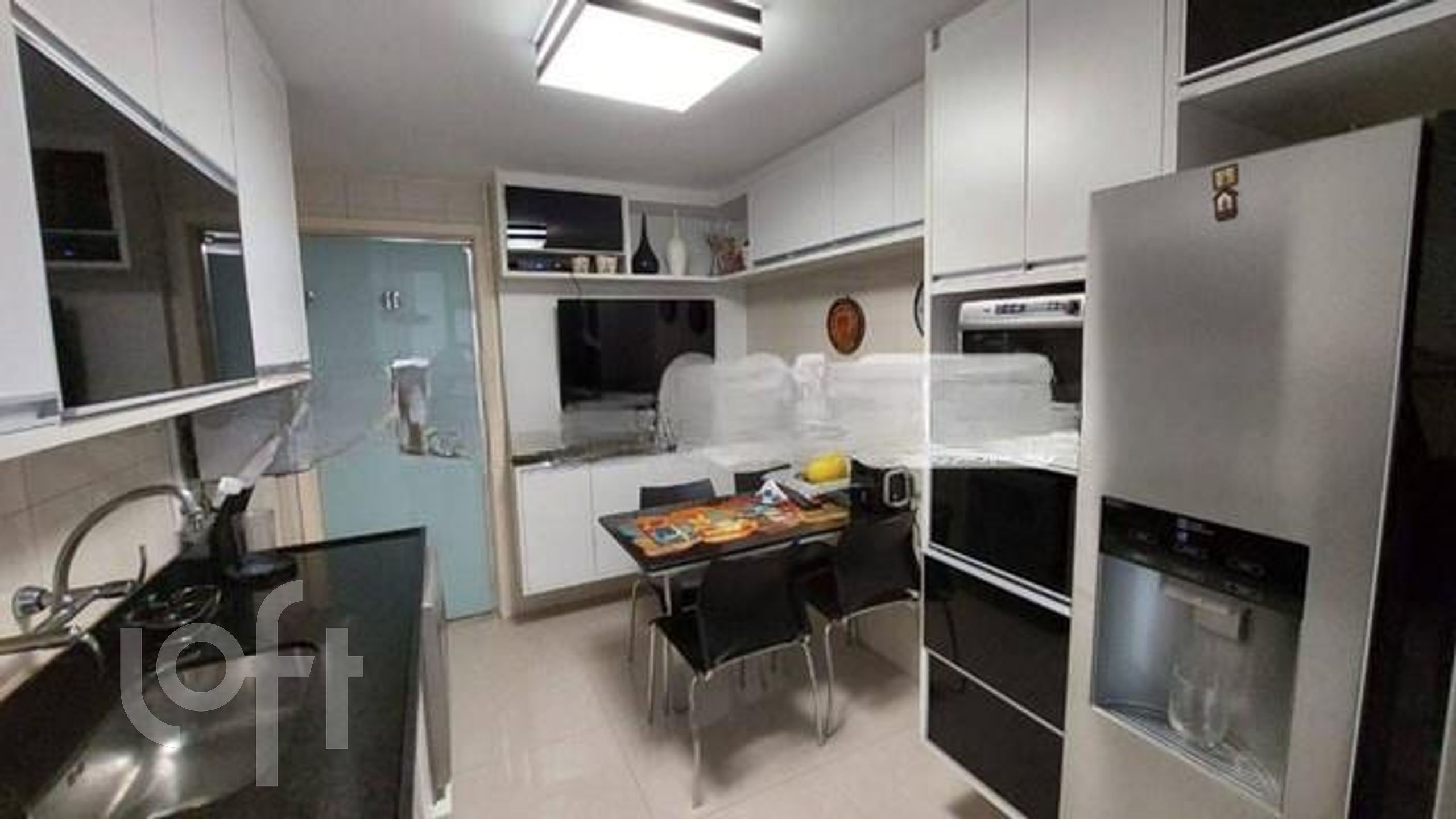 Apartamento à venda com 3 quartos, 93m² - Foto 3