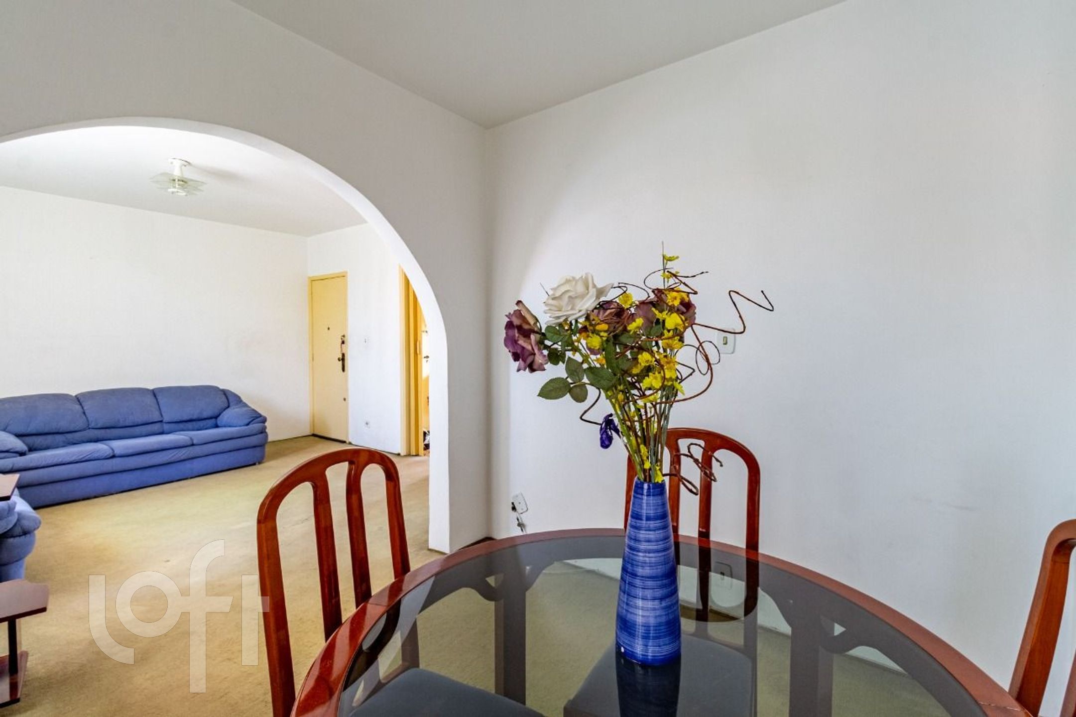 Apartamento à venda com 2 quartos, 85m² - Foto 4