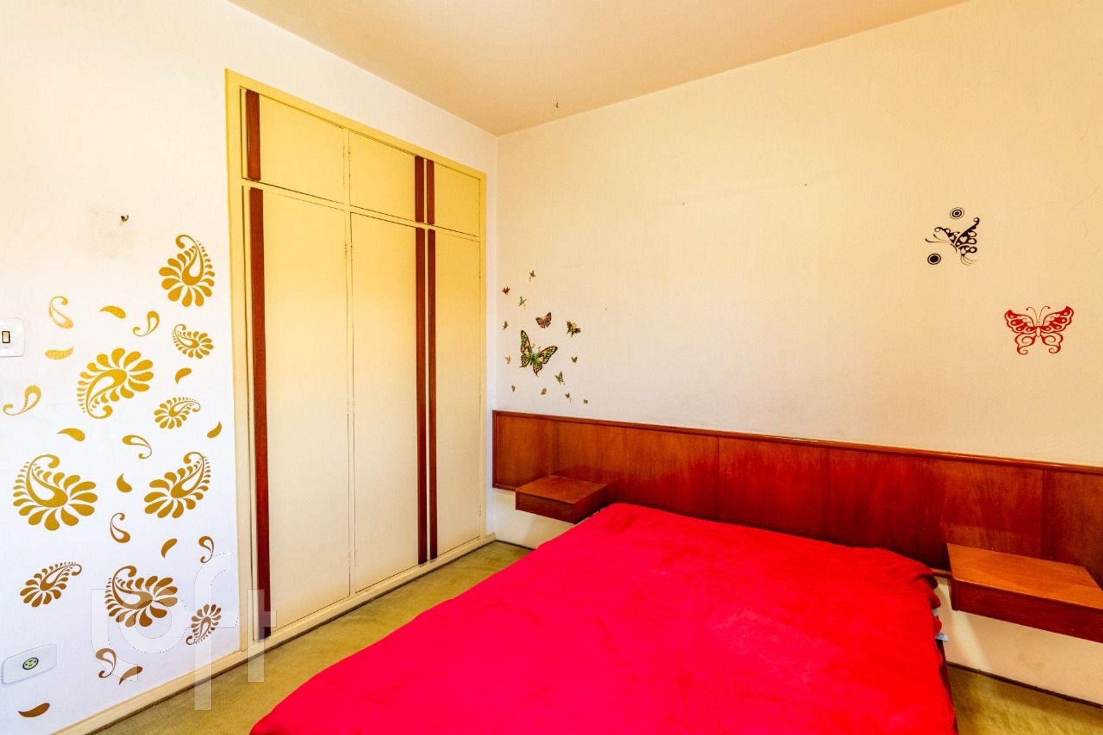 Apartamento à venda com 2 quartos, 85m² - Foto 9