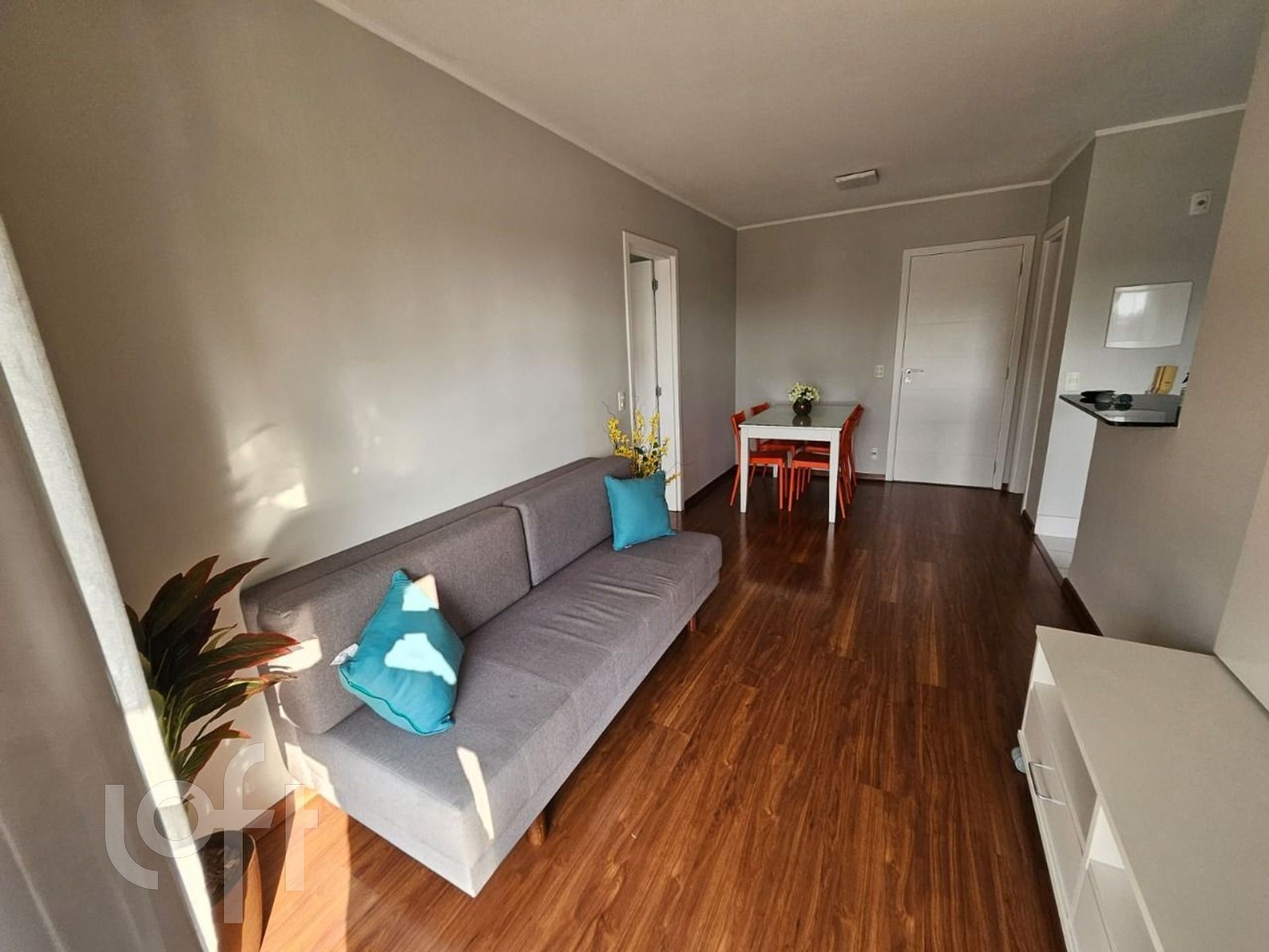 Apartamento à venda com 1 quarto, 47m² - Foto 2