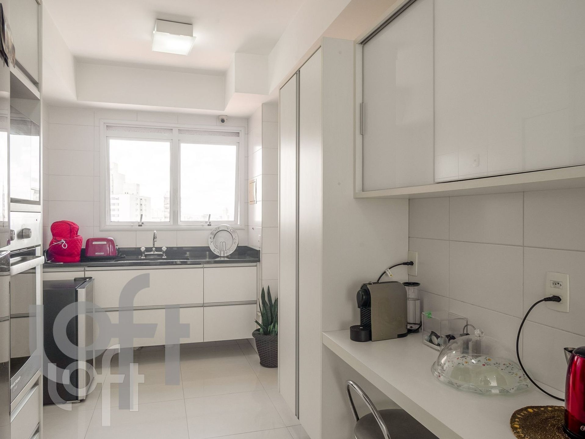 Apartamento à venda com 3 quartos, 189m² - Foto 25