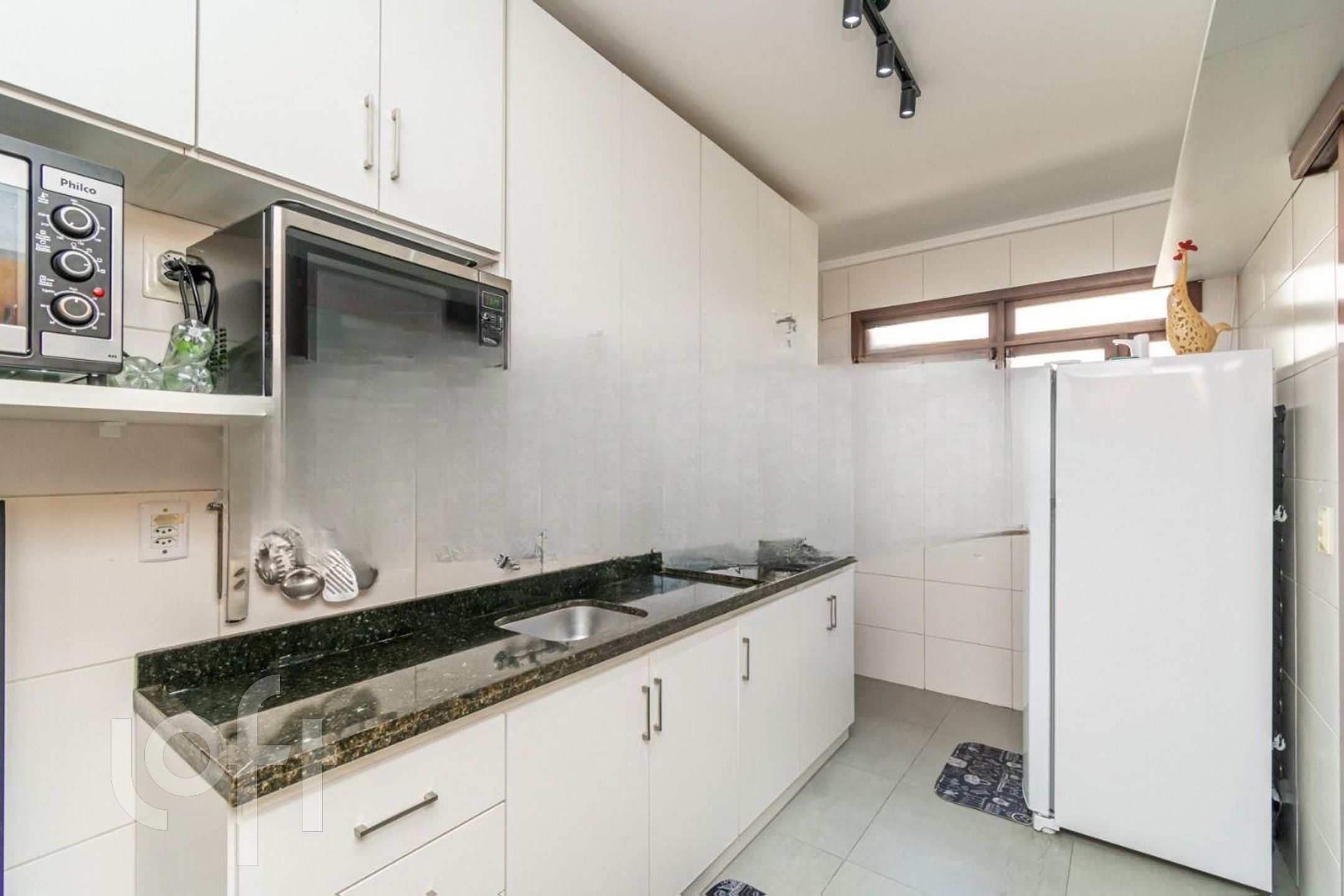 Apartamento à venda em Auxiliadora com 76 m², 2 quartos, 1 vaga