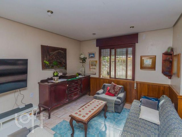 Casa com 190m², 4 dormitórios, 1 suíte, 1 vaga, São João em Porto Alegre