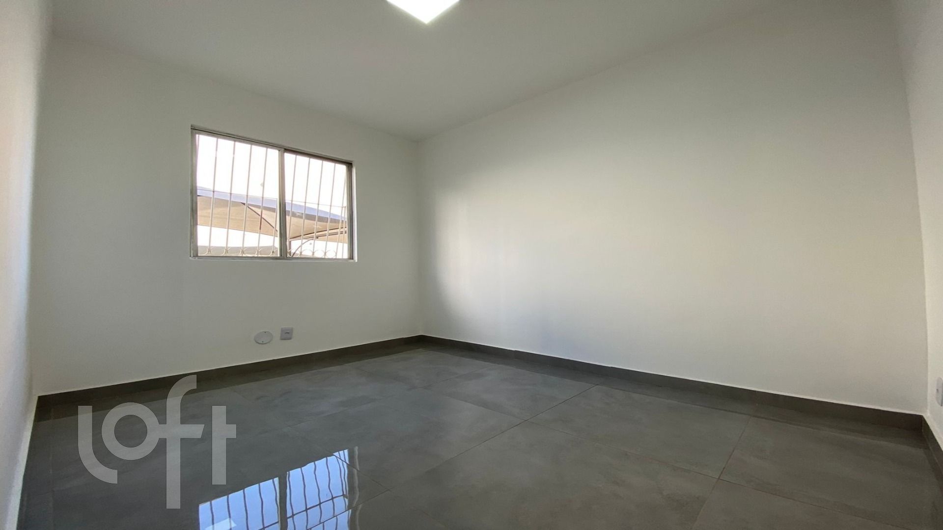 Apartamento à venda com 3 quartos, 64m² - Foto 2