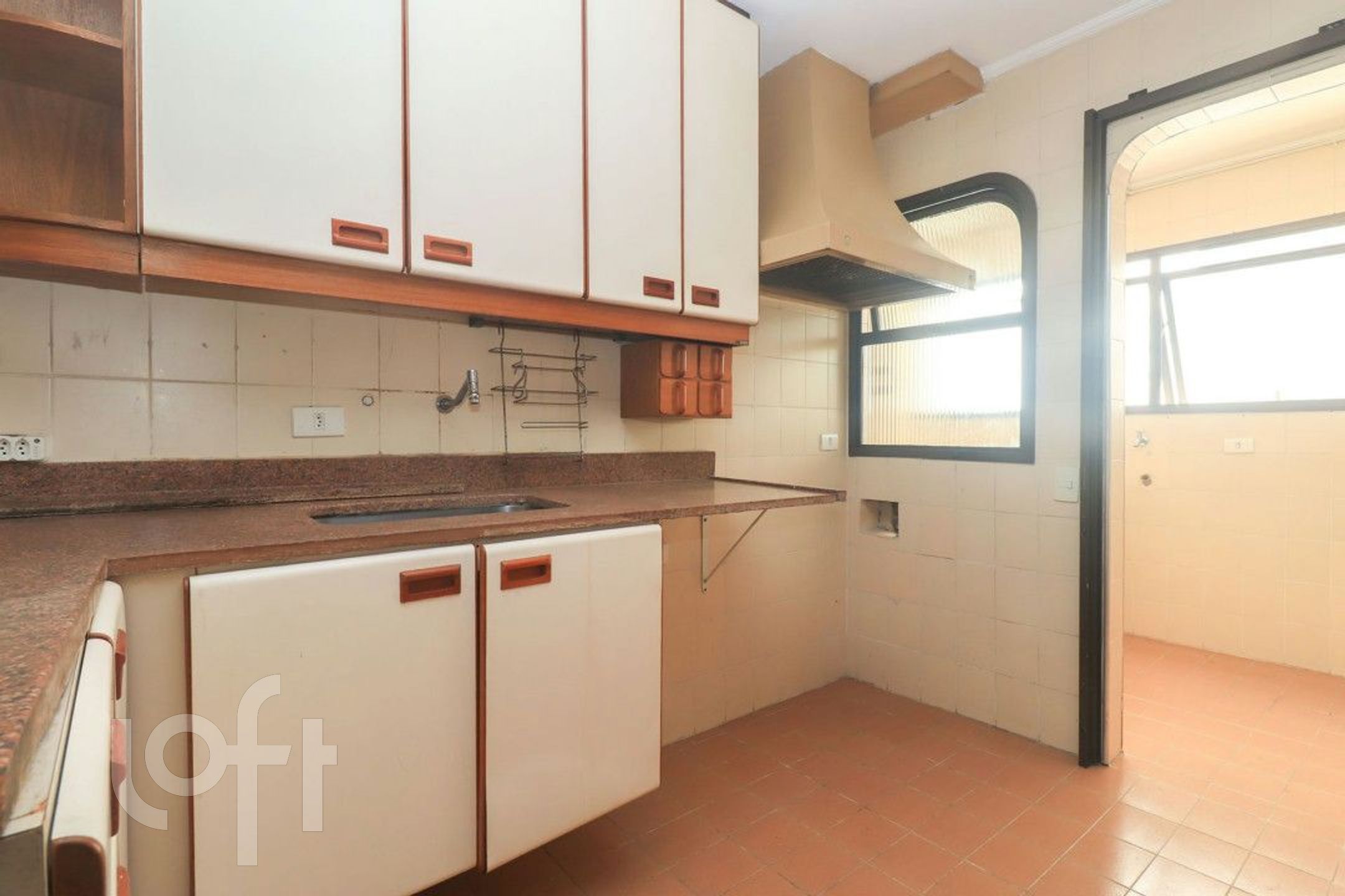 Apartamento à venda com 3 quartos, 145m² - Foto 12