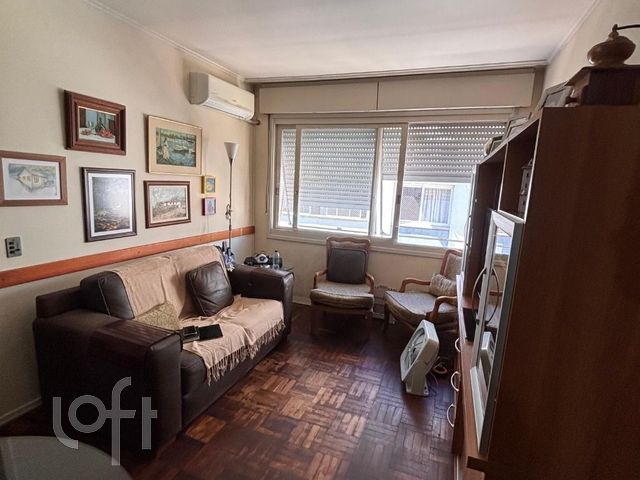 Apartamento com 70m², 2 dormitórios, 1 vaga, Santa Cecília em Porto Alegre