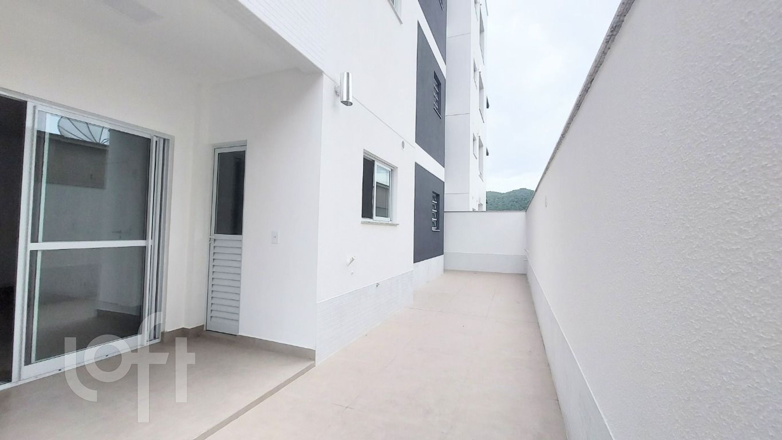 Apartamentos com 68m², 2 quartos, 1 suíte, 2 garagens, no bairro Nações em Balneário Camboriú