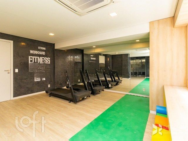 Apartamento com 81m², 3 dormitórios, 1 suíte, 2 vagas, Santana em Porto Alegre