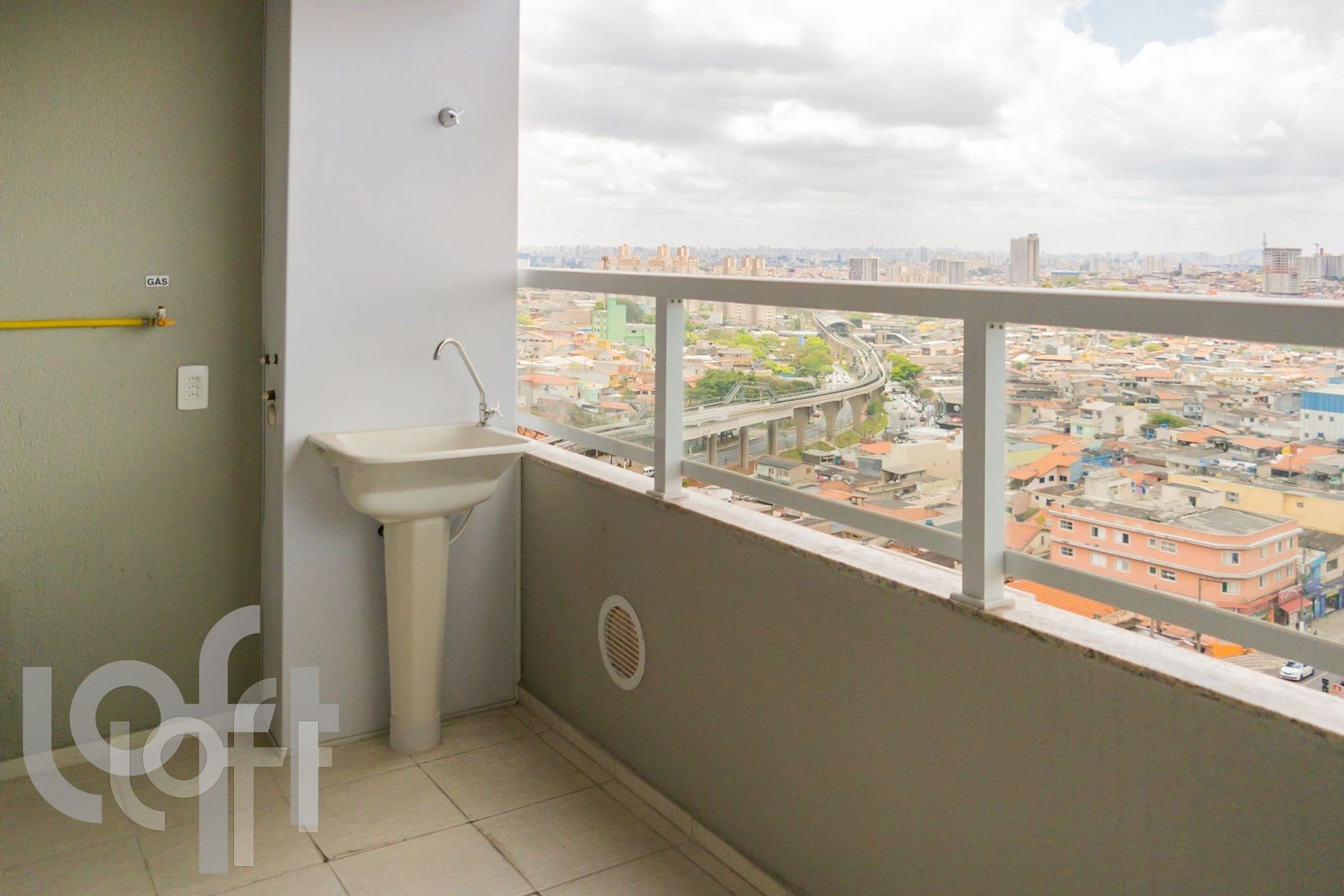 Apartamento à venda com 2 quartos, 45m² - Foto 8