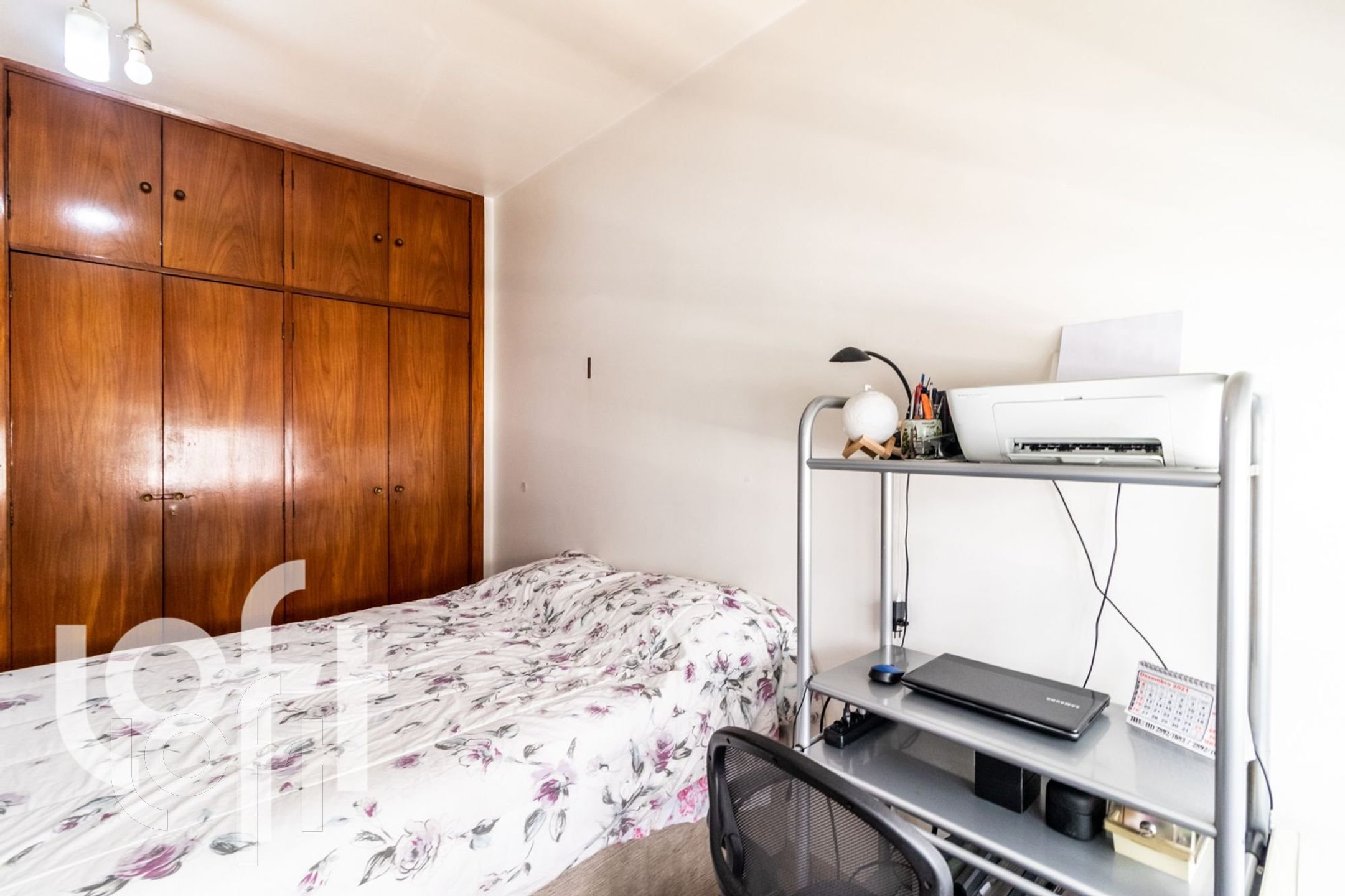 Apartamento à venda com 2 quartos, 80m² - Foto 4